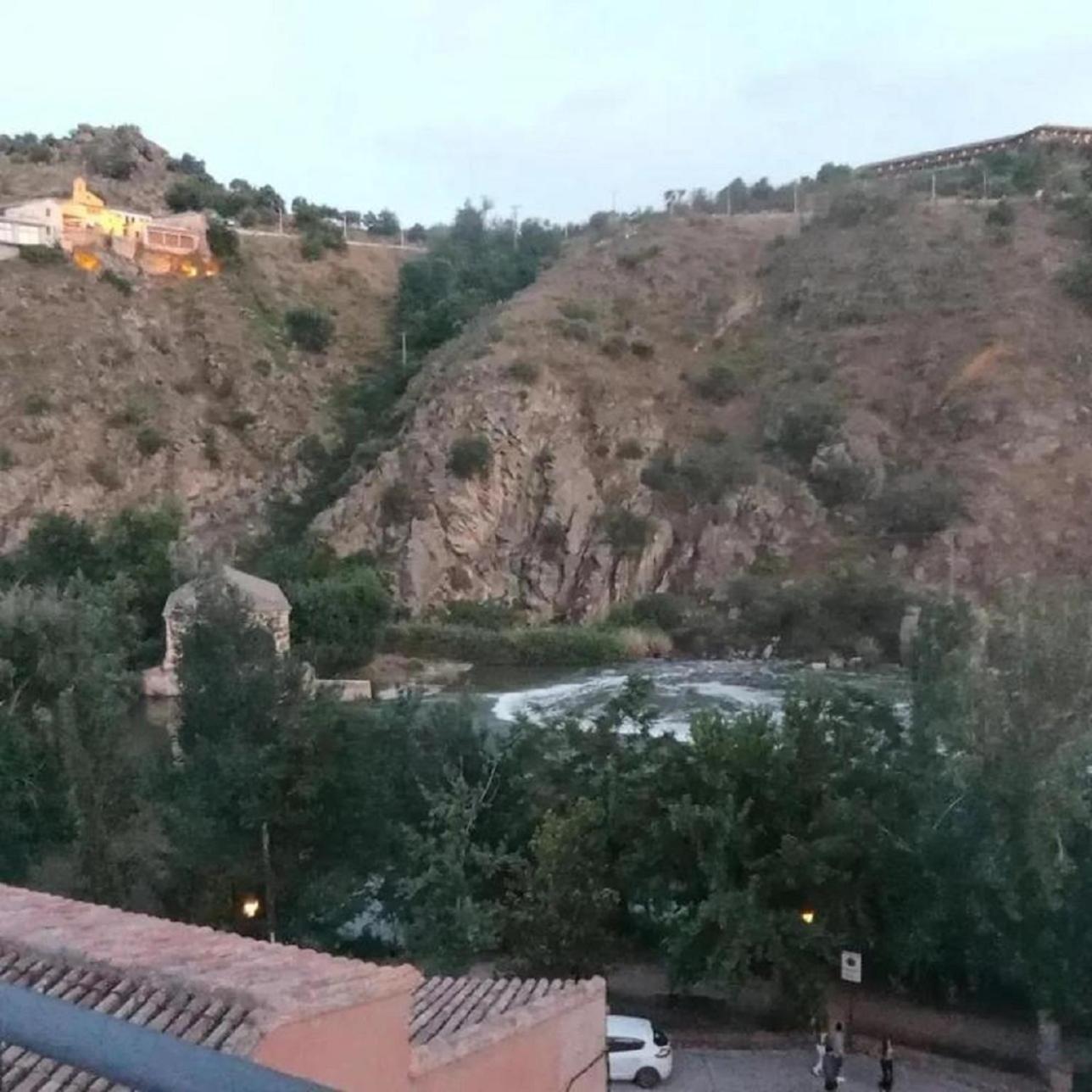 El Susurro Del Tajo La Gruta Lägenhet Toledo Exteriör bild